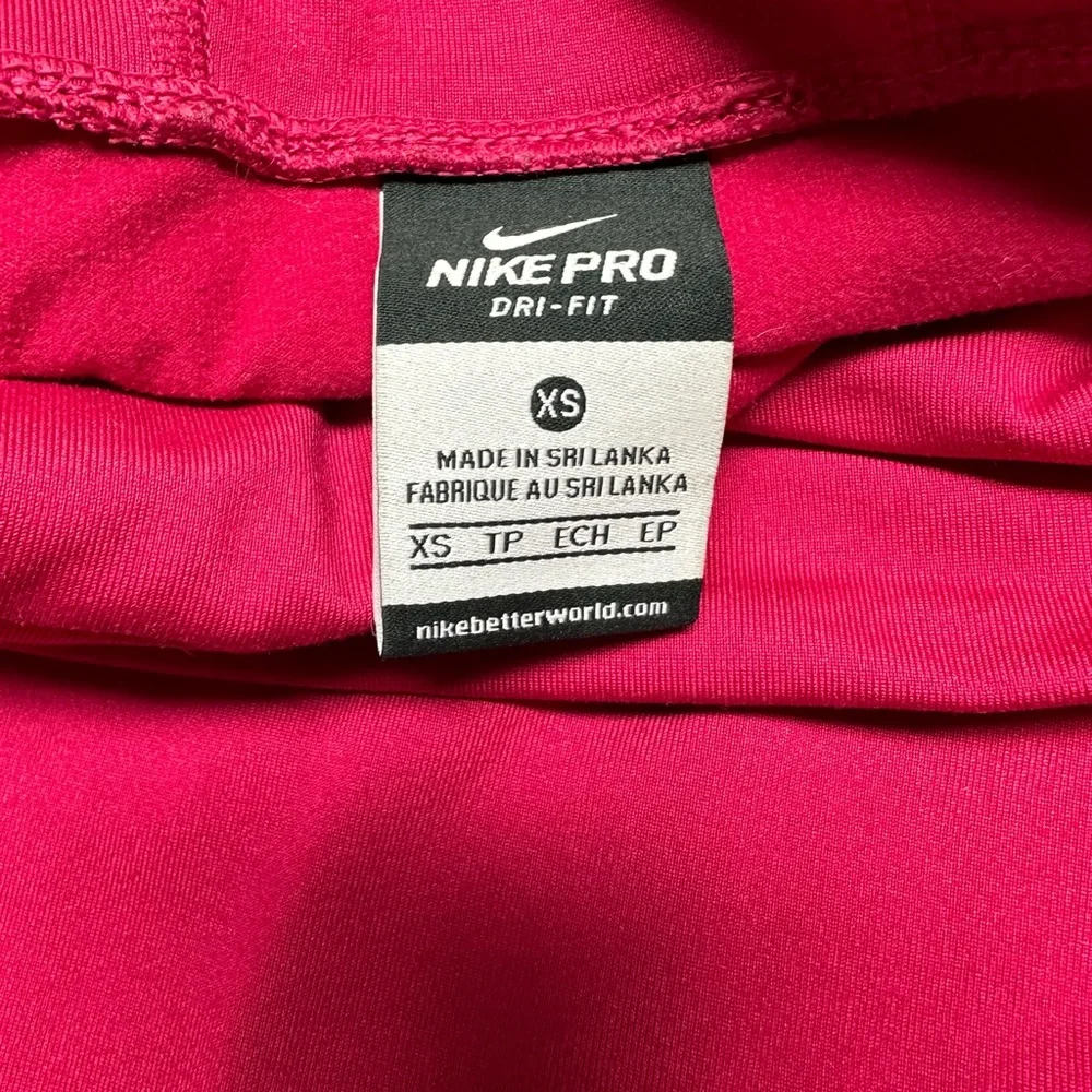 Nike Pro Dri Fit Pink Turtleneck Workout Top Size XS Excellent Condition